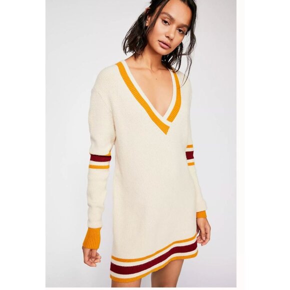 FOR LOVE AND LEMONS Ivy League Sweater Dress Size Medium - Picture 2 of 11